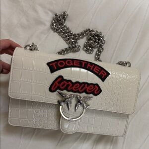 Pinko Stylish Cream Croc-Embossed Chain Bag